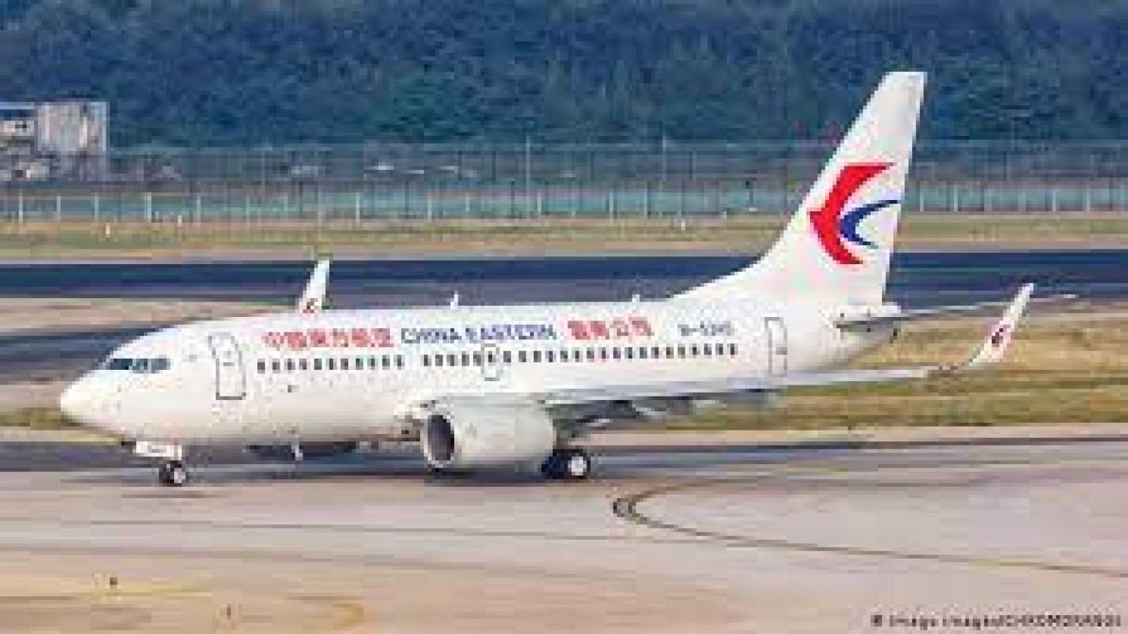 Se estrelló un avión chino con 133 personas a bordo
